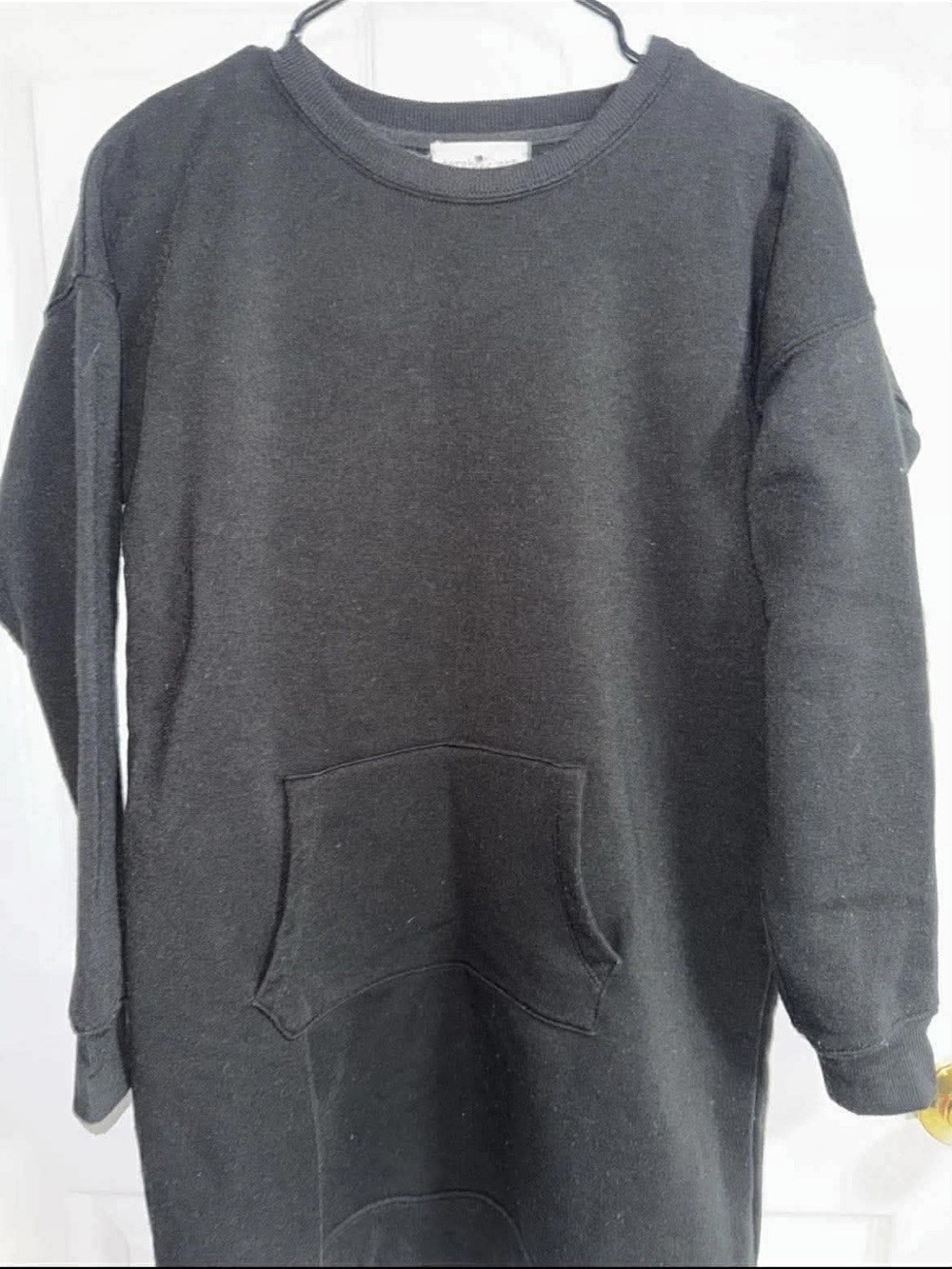 Derek Heart Black Sweatshirt with Front Pouch